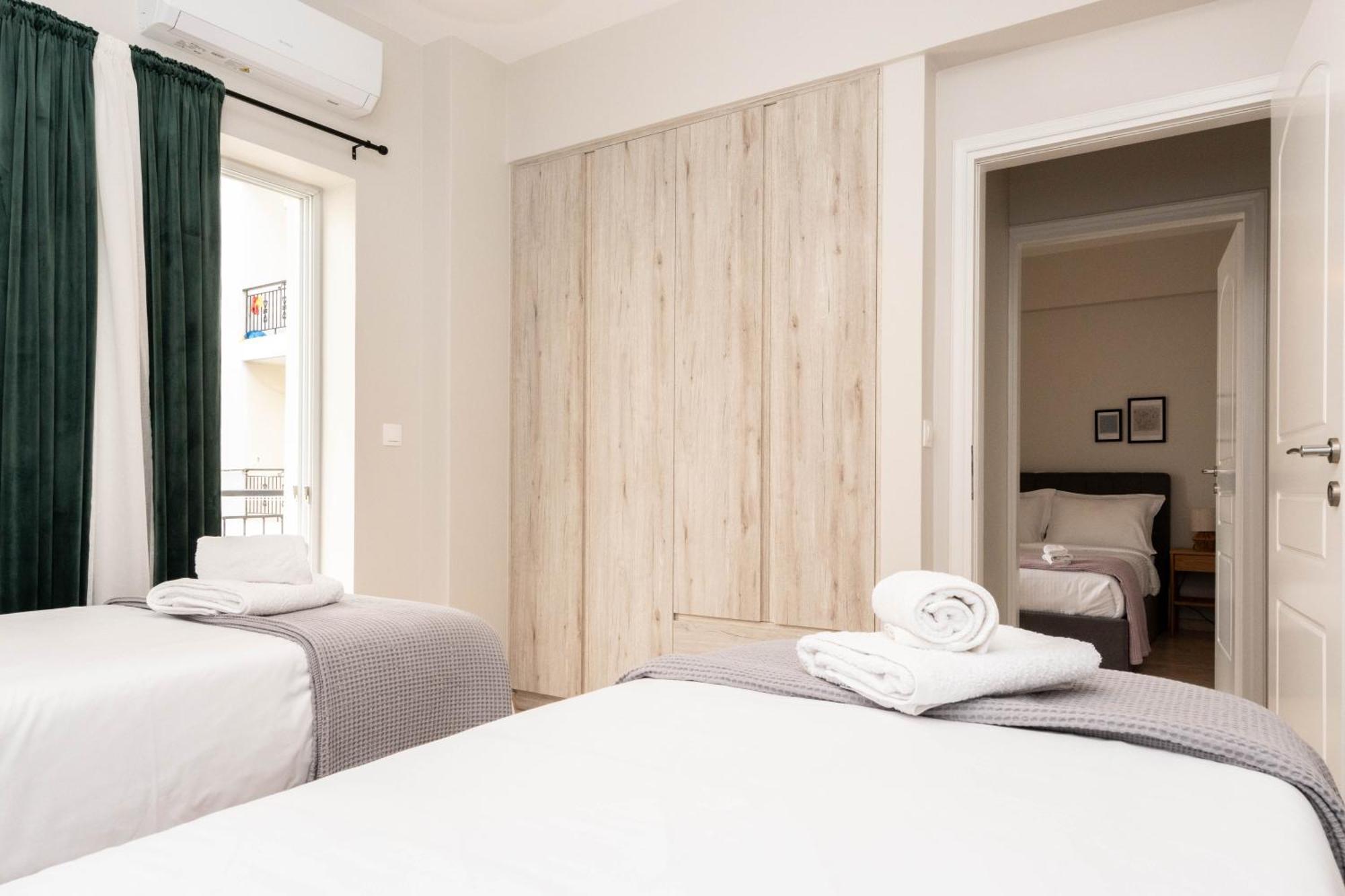 Central Seven Kalamata Ngoại thất bức ảnh