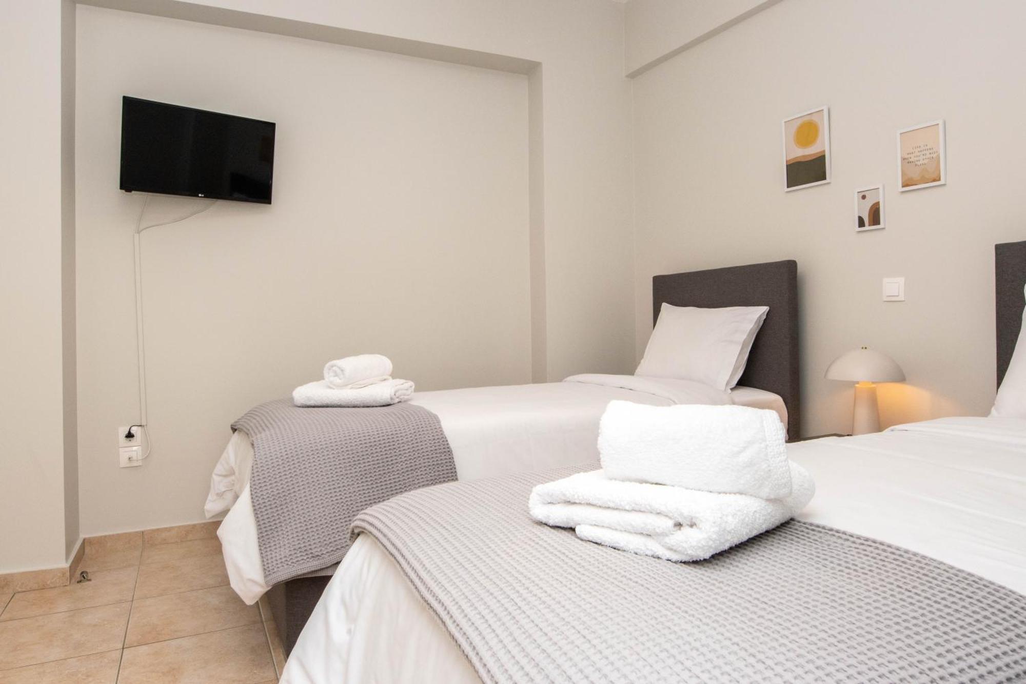 Central Seven Kalamata Ngoại thất bức ảnh